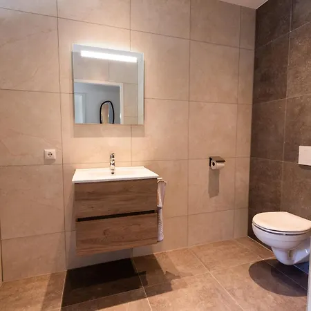 Valkse Hoeve Met Hottub | 4 Personen