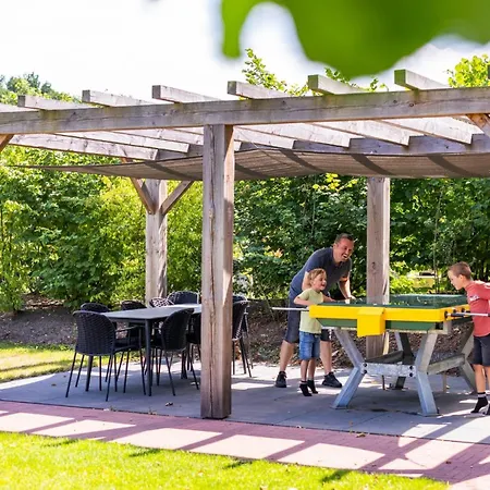Valkse Hoeve Met Hottub | 4 Personen * أوتيرلو