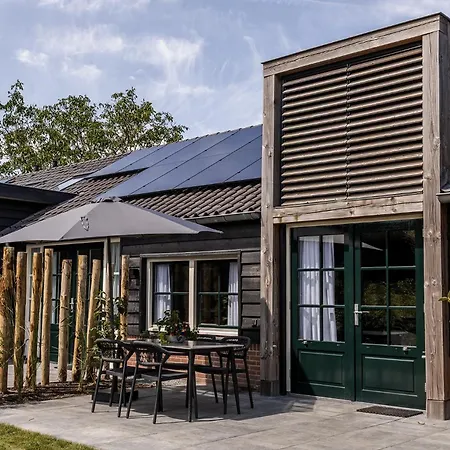 Valkse Hoeve Met Hottub | 4 Personen *