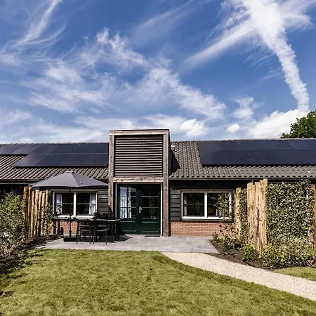 Valkse Hoeve Met Hottub | 4 Personen *