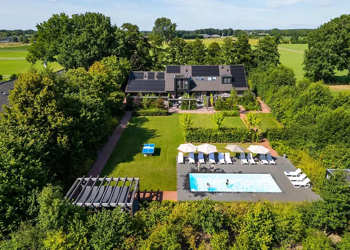 Villa Valkse Hoeve Met Hottub | 4 Personen *